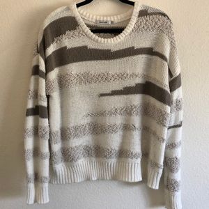 Obey sweater